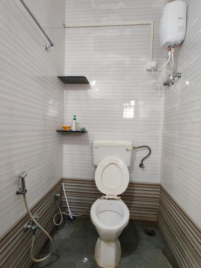 Rajlakshmi Niwas Apartment Solapur Exterior photo
